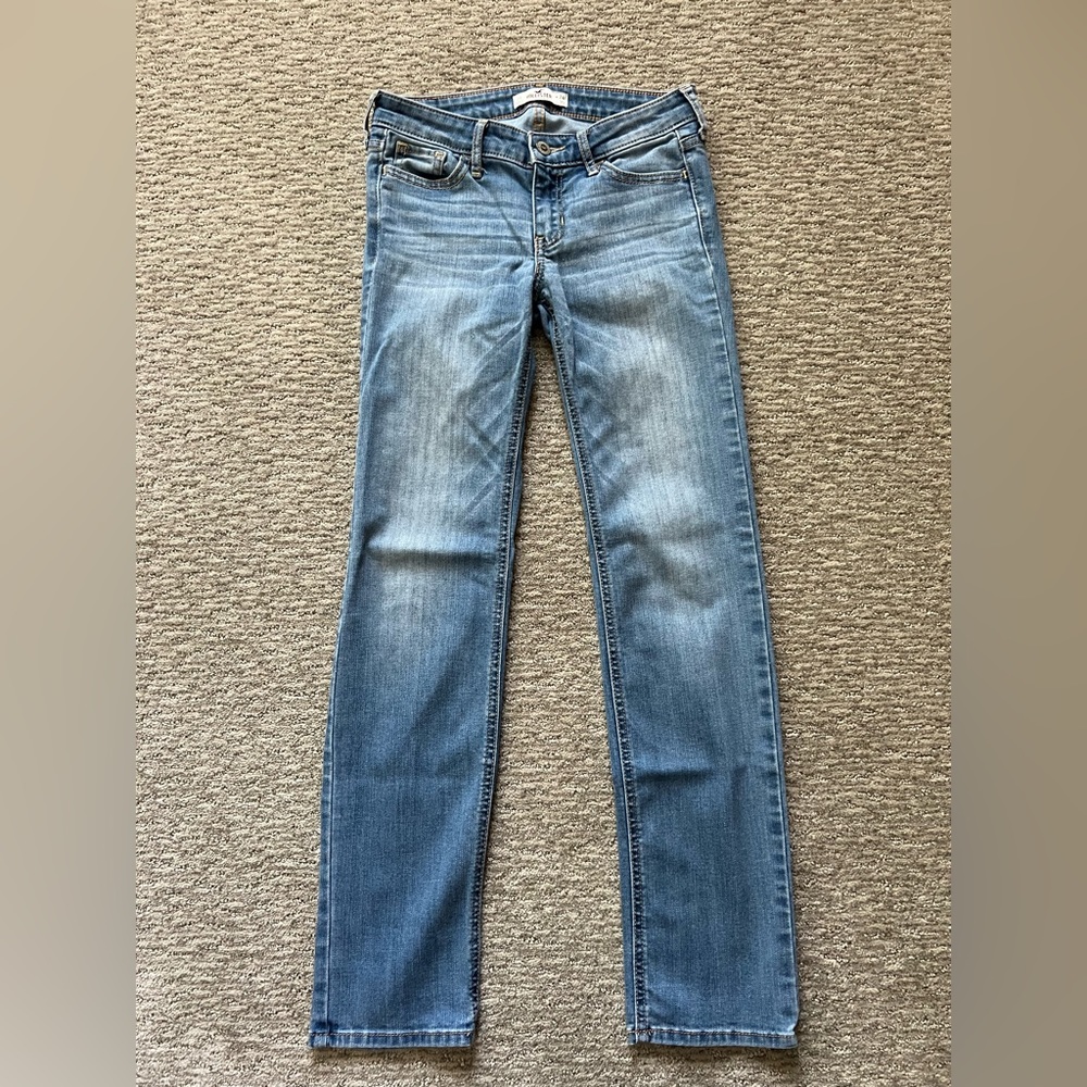 Women Low Rise Hollister Co Straight Jeans Size 0S